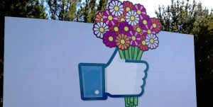 Three Ways Local Businesses Can Use Facebook Messenger To Drive In-Store Traffic. Facebook Messenger, the social network's quasi-standalone app, has added features designed to make it easier for businesses and customers to connect more directly. Click the image above to read the full article on GeoMarketing.